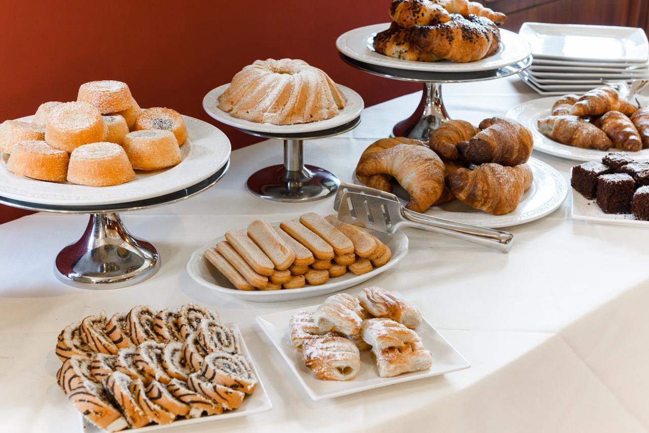 Country Hotel Castelbarco Vaprio d'Adda Екстер'єр фото